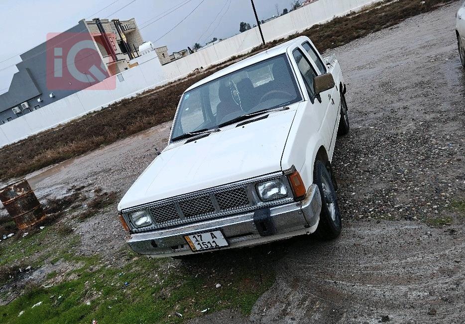 نيسان بيك اب